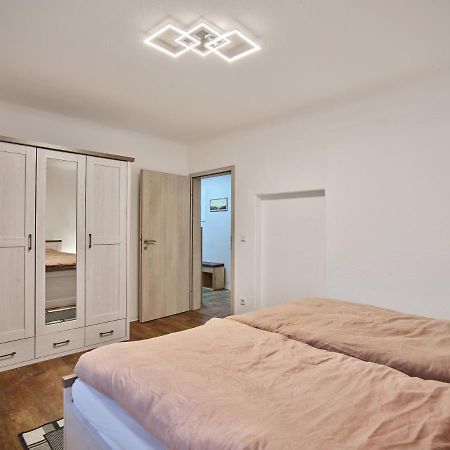 Gäste- und Ferienwohnung in der Sportstadt Riesa Exterior foto