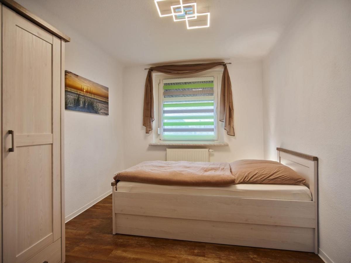 Gäste- und Ferienwohnung in der Sportstadt Riesa Exterior foto
