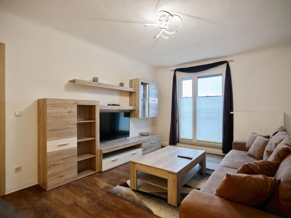 Gäste- und Ferienwohnung in der Sportstadt Riesa Exterior foto