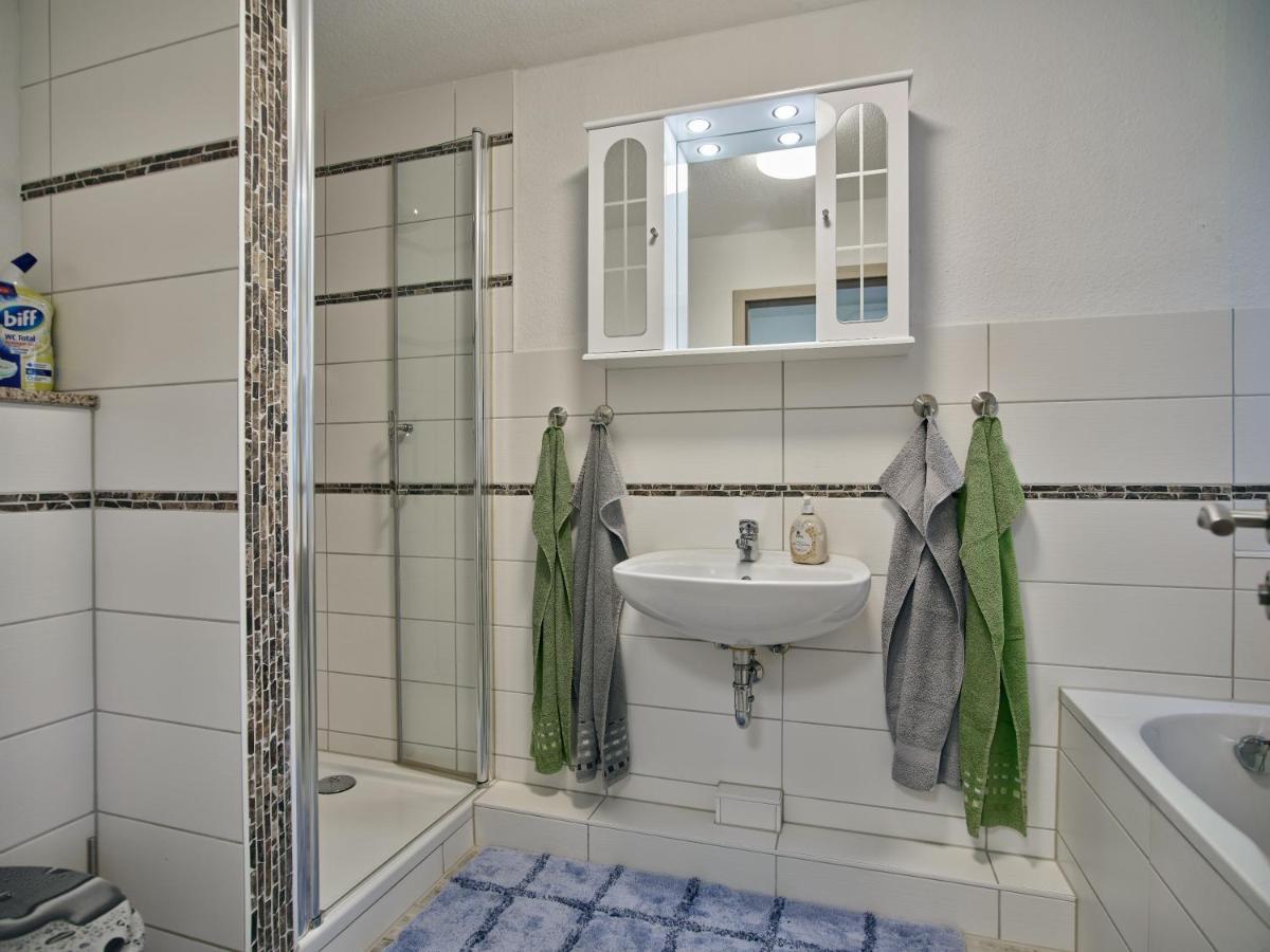 Gäste- und Ferienwohnung in der Sportstadt Riesa Exterior foto
